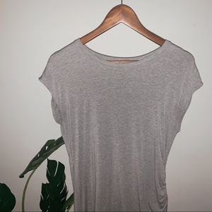 𝐁𝐚𝐧𝐚𝐧𝐚 𝐑𝐞𝐩𝐮𝐛𝐥𝐢𝐜 Gray T-Shirt